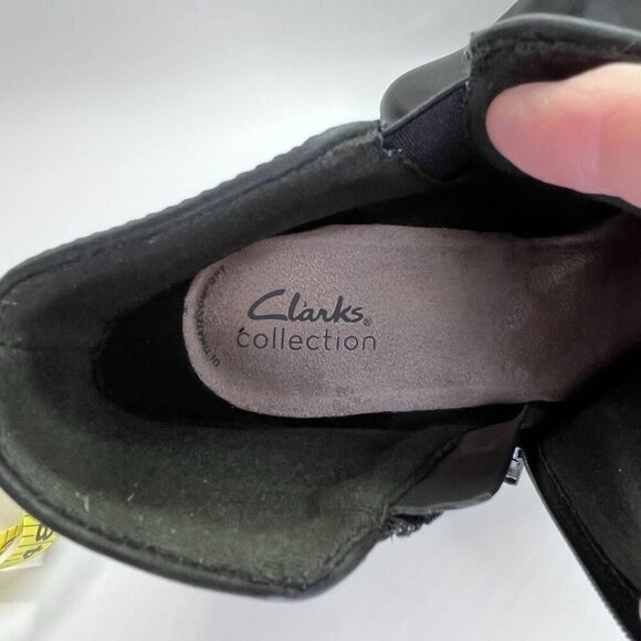 Clarks Bayla Glow Bootie Women's Size 10 in Black Heeled Ankle Boot - Picture 8 of 16